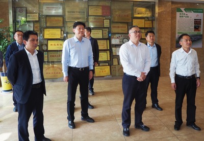 中糧資本副總經(jīng)理蹇俠一行蒞臨仙客來公司調(diào)研，聚焦電子計算機與電子技術信息服務